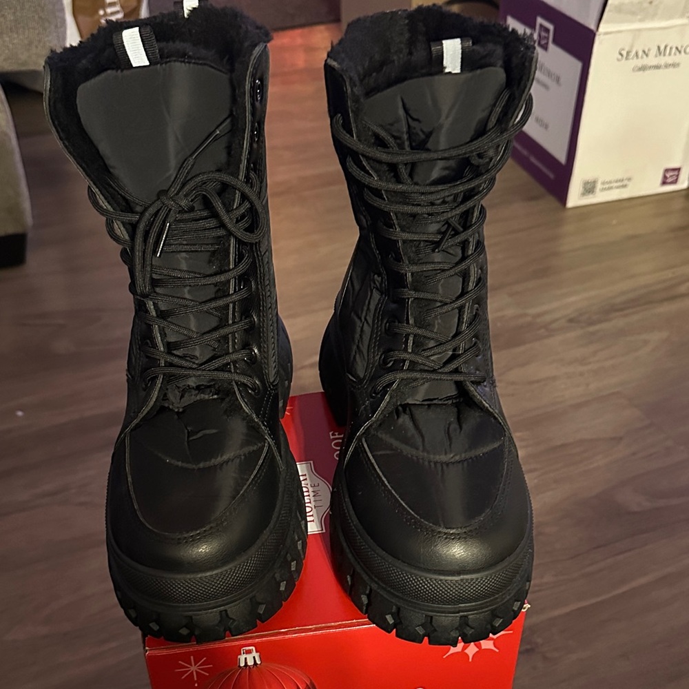 Source Unknown Black Winter Boots - image 1
